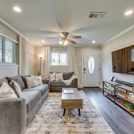 Baton Rouge Home With Private Patio 2 Mi To Lsu!
